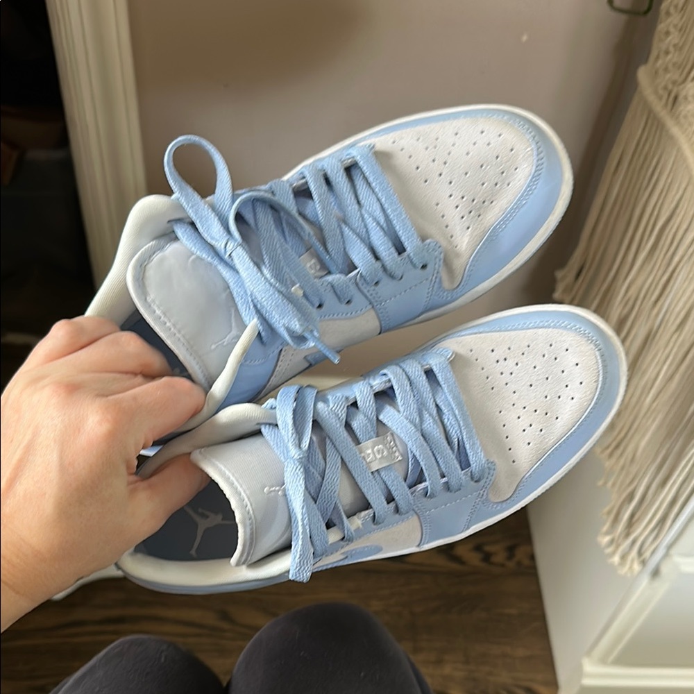 Nike Jordan North Carolina Light Blue and gray Sneaker low dunk size 9